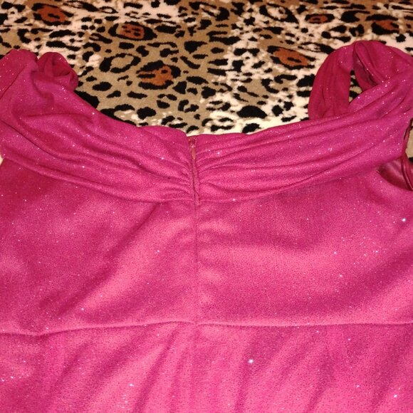 Women's Party Dress - Picture 12 of 12